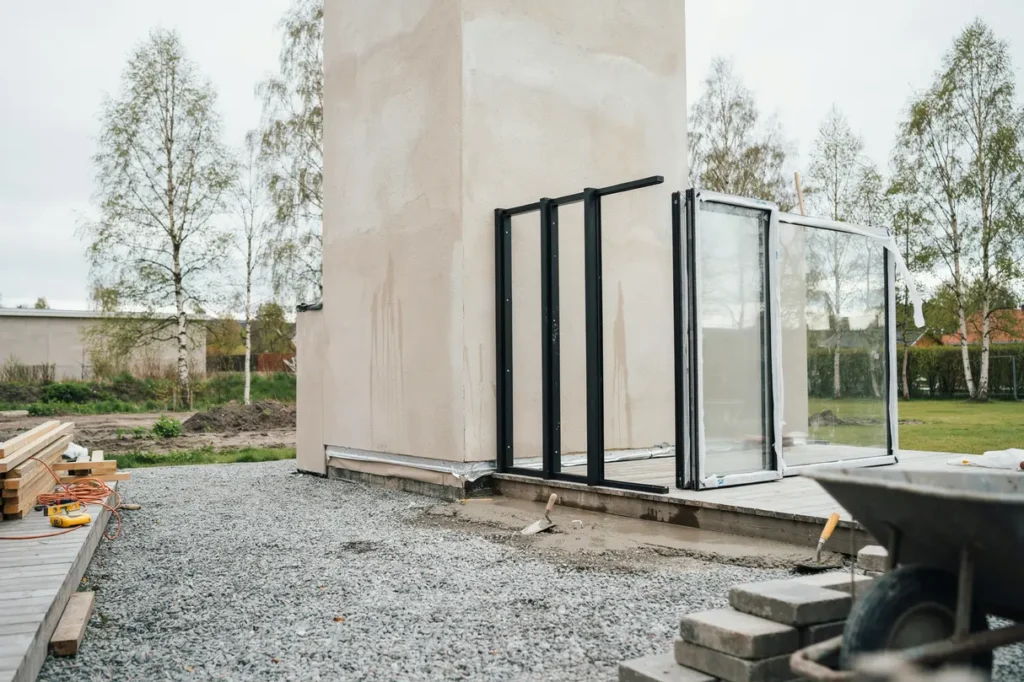 fasadmonterat uterum i aluminium vad ska du t nka p